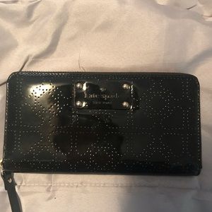 Kate Spade ♠️ Patent Leather Accordion Wallet
